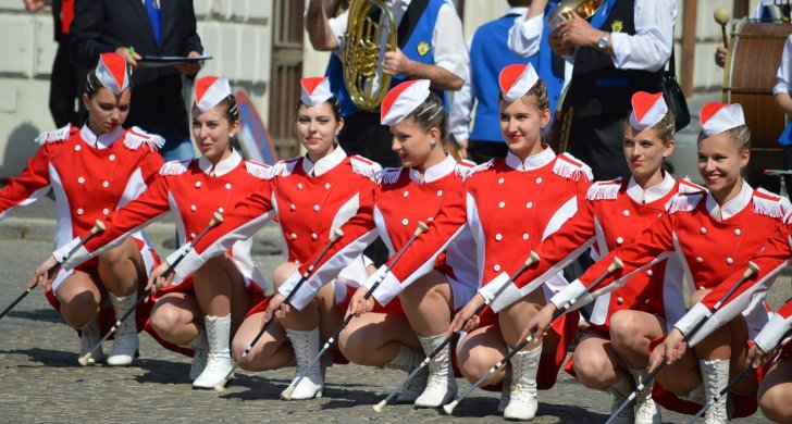 Seniorky - Konvalinky ZUŠ Louny (15) (Kopírovat).JPG